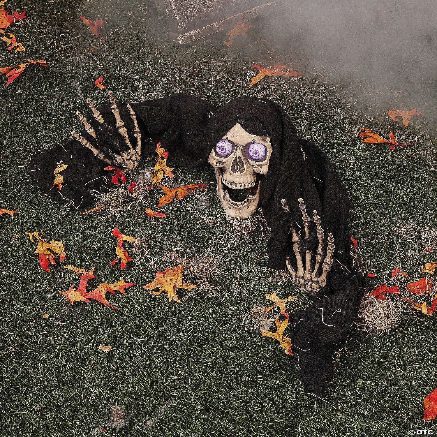 18" LED Spooky Skeleton Groundbreaker Plastic Halloween Decoration