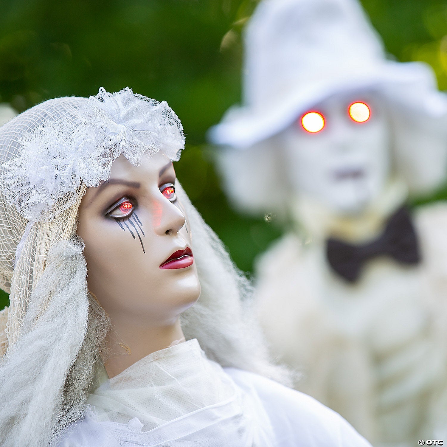 Mr. & Mrs. Rot Standing Halloween Decorations - 2 Pc.